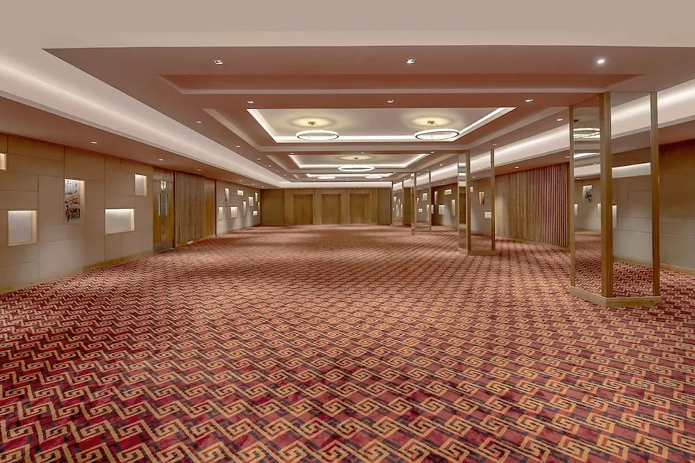 Hotel Country Inn & Suites By Radisson Chandigarh Zirakpur