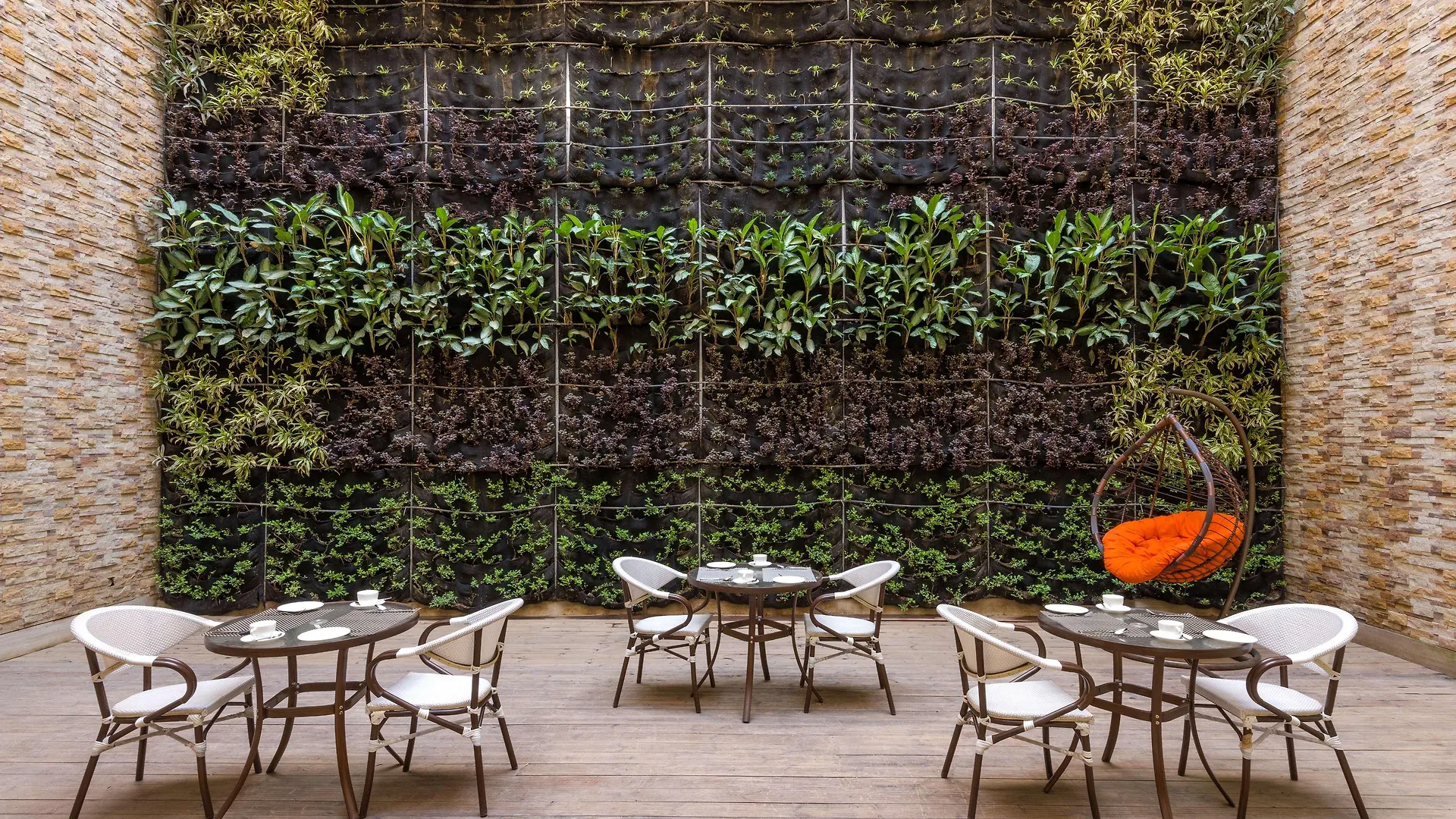 Отель Country Inn & Suites By Radisson Chandigarh Zirakpur