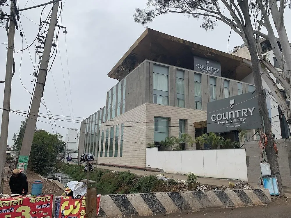 Country Inn & Suites By Radisson Chandigarh Zirakpur 4*,