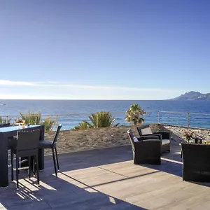  Apartment Cocoon In Sea View. France